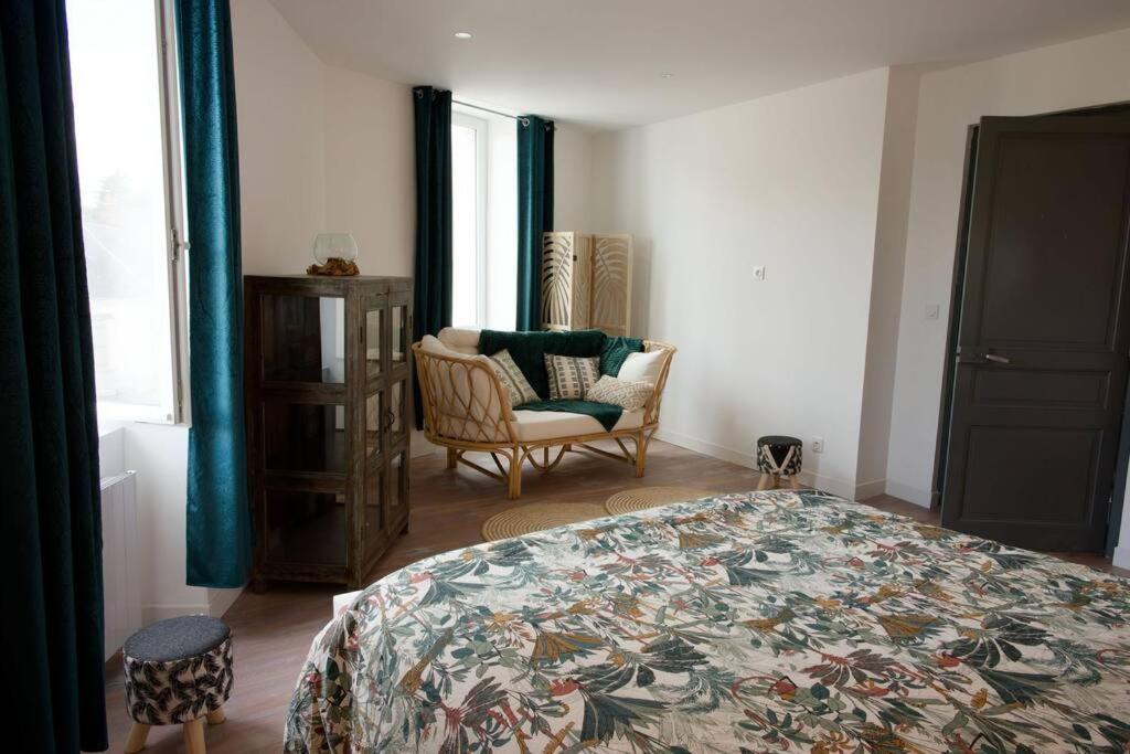 La Thoresienne * Thoree-les-Pins